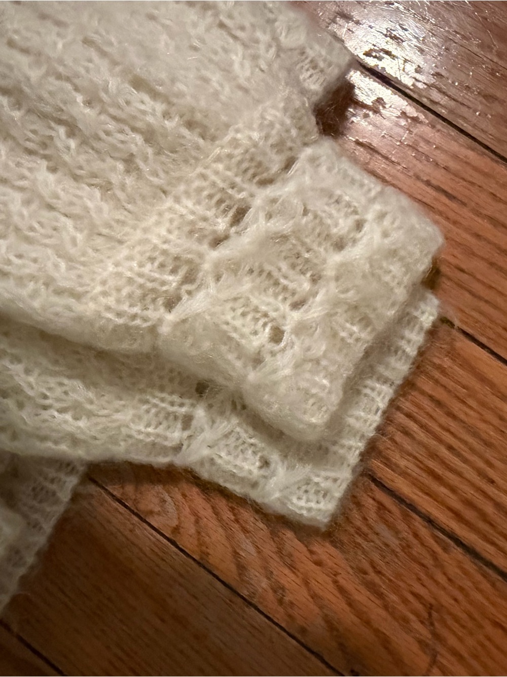 RARE**Sezane Cream Openwork Cable Knit, mohair, v-back Sweater - Picture 4 of 7
